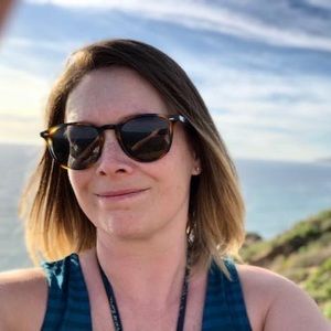 Meet your Posher, Naomie